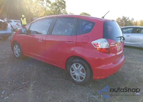 2013 Honda Fit z USA, uszkodzony, nr VIN JHMGE8H33DC075081